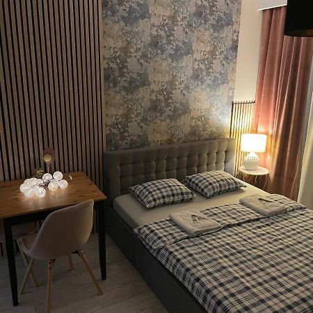 Apartament Royal Chelmonskiego Śrem Extérieur photo